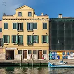Apartamento Palazzina Canal Venecia