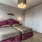 Palazzina Canal Apartamento