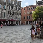 Palazzina Canal Apartamento