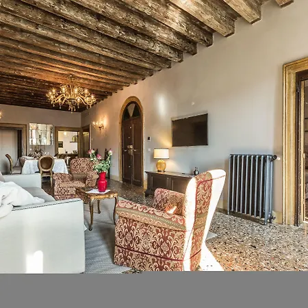 Апартаменты Palazzina Canal