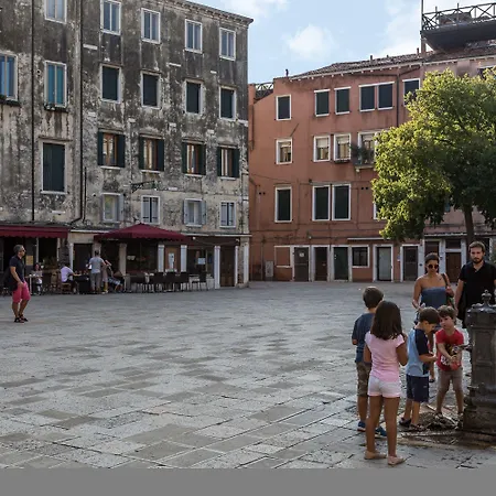 Palazzina Canal Апартаменты *