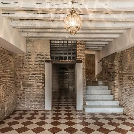 Апартаменты Palazzina Canal Венеция